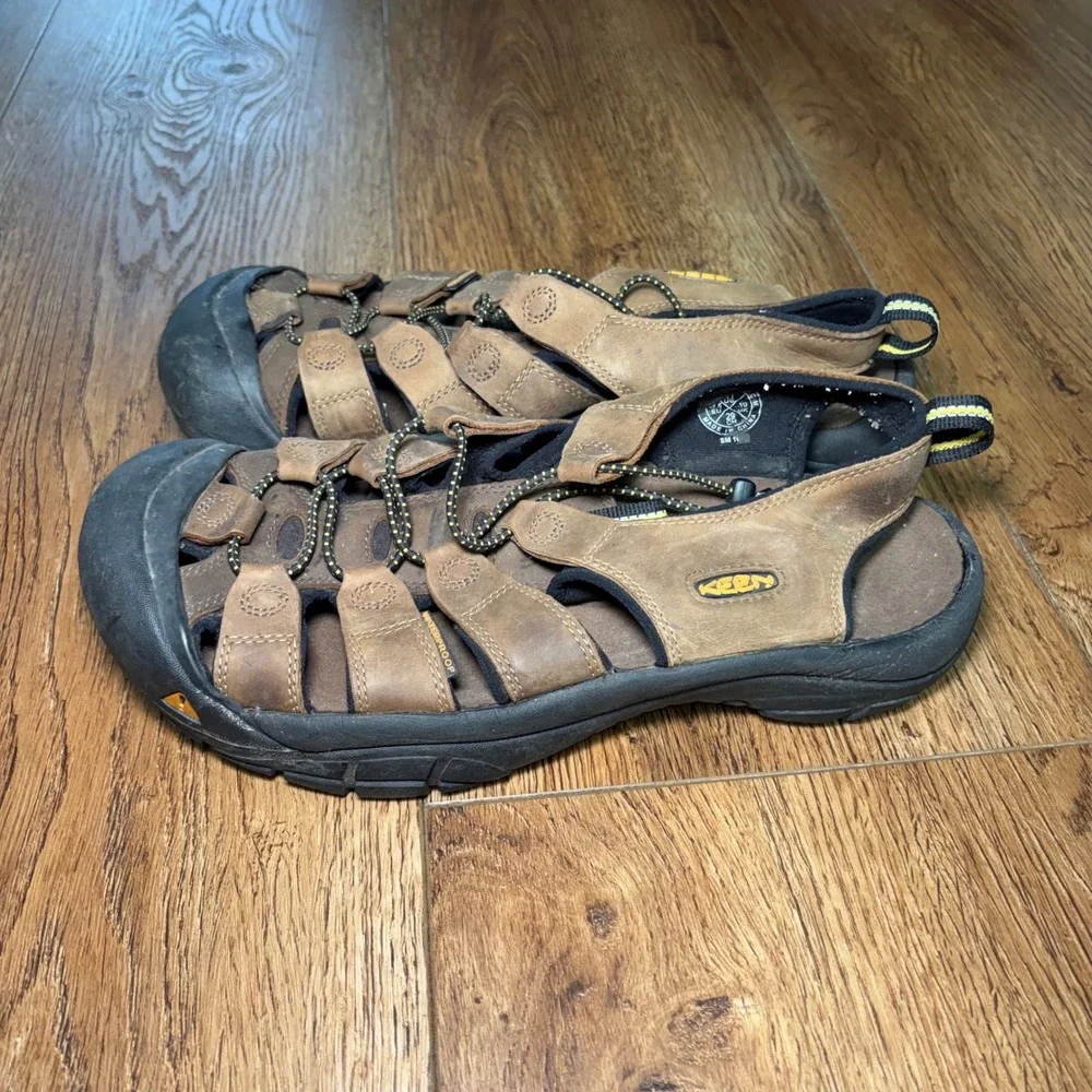 Keen Newport H2 Mens 11 Brown Leather Waterproof Hiking Sandals Sport Shoes